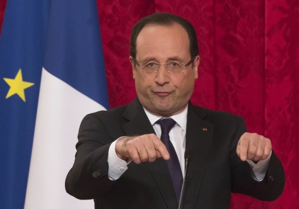 François Hollande fait tchou tchou