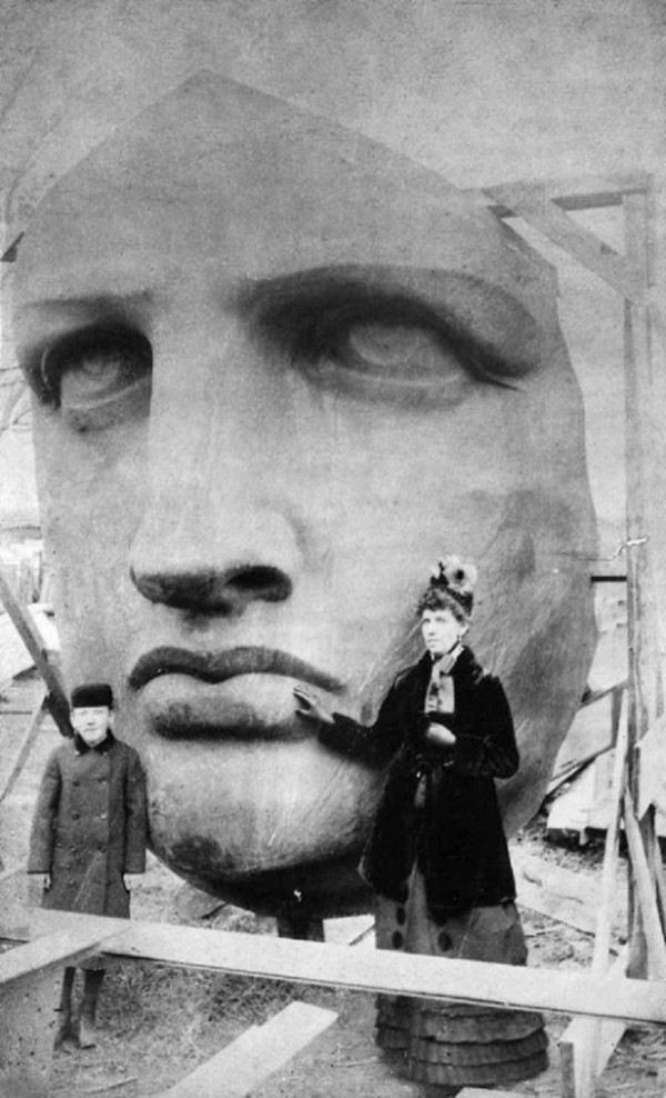 1885 : Arrivée de la tête de la statue de la Liberté aux USA