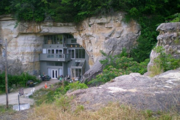 Une maison dans une grotte aux USA